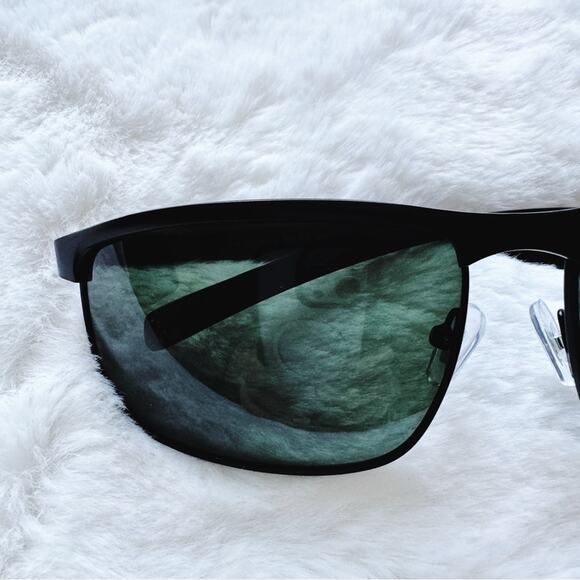 Kieran Black Polarized Sunglasses - Picture 2 of 10